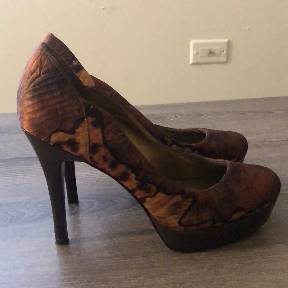 GUESS platform multi leopard heels - Picture 2 of 2